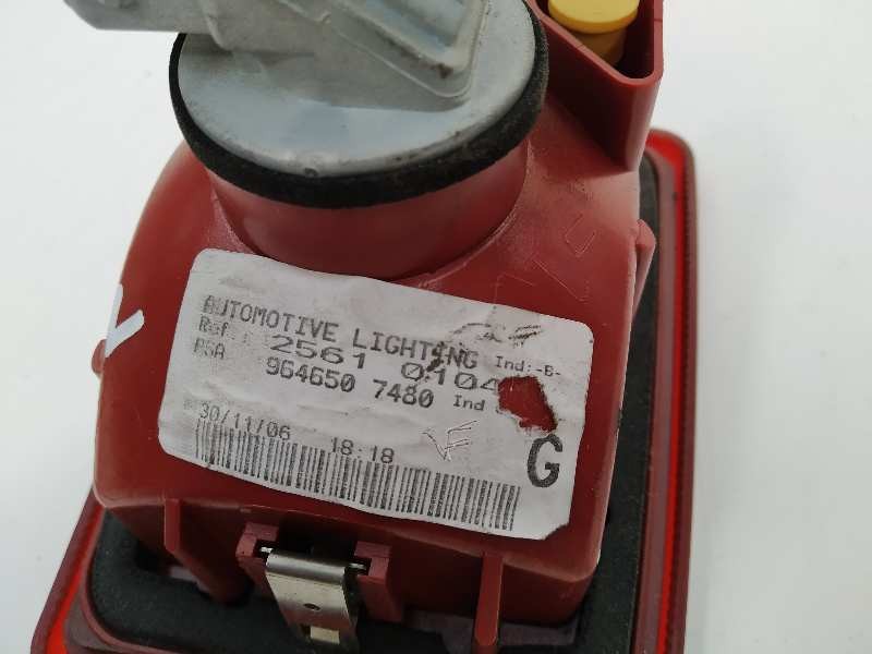 Recambio de piloto trasero izquierdo en porton para peugeot 407 sw sport referencia OEM IAM 9646507480  