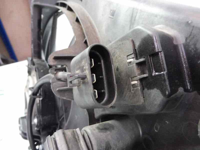 Recambio de electroventilador para opel insignia sports tourer sportive 4x4 referencia OEM IAM 22915604 Z8908002 
