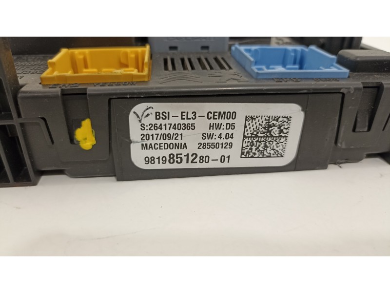 Recambio de caja reles / fusibles para opel crossland x excellence referencia OEM IAM 9819851280  