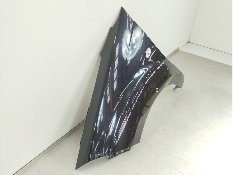 Recambio de aleta delantera izquierda para citroën c-crosser xtr referencia OEM IAM   