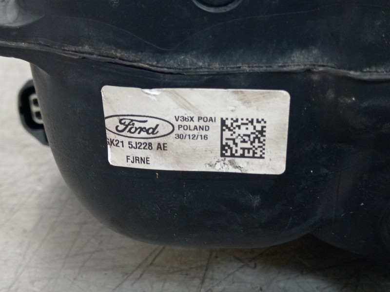 Recambio de deposito adblue para ford transit custom kasten 270 l1 ambiente referencia OEM IAM GK215J229AE GK215J228AE 