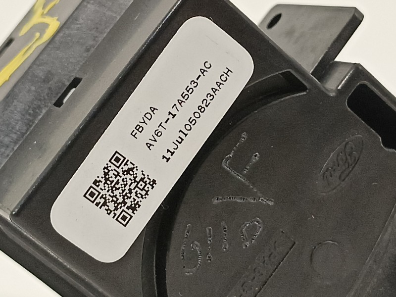 Recambio de mando limpia para ford c-max titanium referencia OEM IAM AV6T17A553AC  