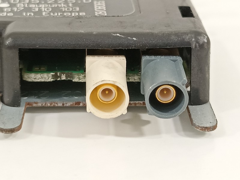 Recambio de amplificador para audi a3 (8p) 2.0 tdi ambiente referencia OEM IAM 8P4035225D  