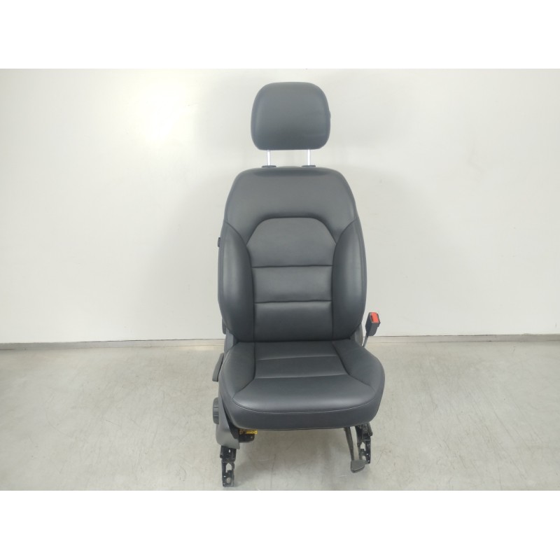 Recambio de asiento delantero derecho para mercedes-benz clase b (w246) b 200 cdi be (246.201) referencia OEM IAM   