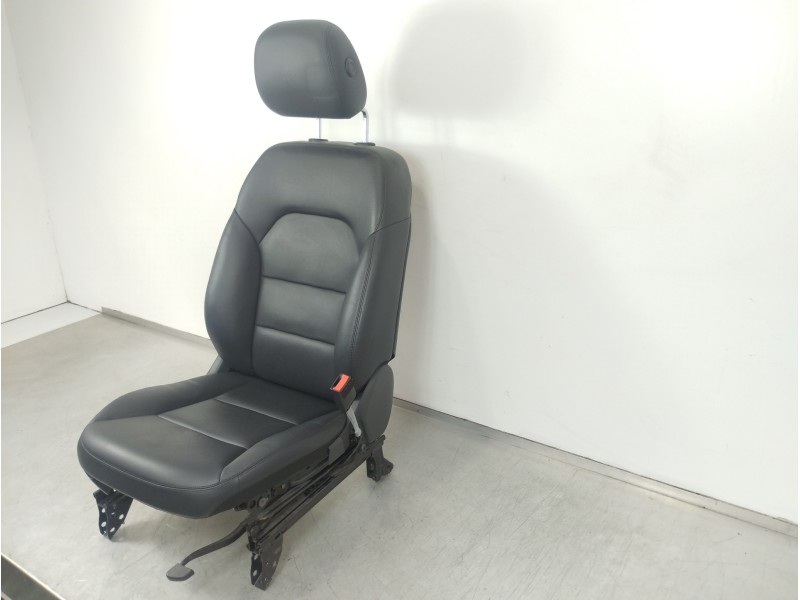Recambio de asiento delantero derecho para mercedes-benz clase b (w246) b 200 cdi be (246.201) referencia OEM IAM   