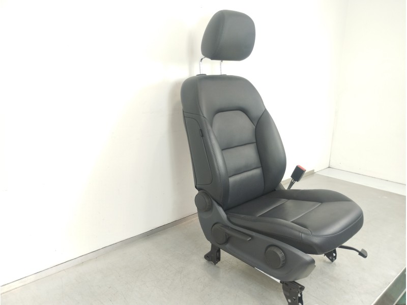 Recambio de asiento delantero derecho para mercedes-benz clase b (w246) b 200 cdi be (246.201) referencia OEM IAM   
