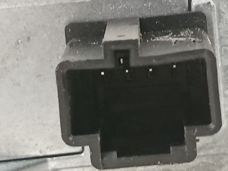 Recambio de antirrobo para ford c-max titanium referencia OEM IAM 7G913F880  