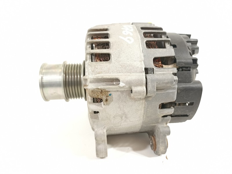 Recambio de alternador para seat arona xperience referencia OEM IAM 05E903026Q  
