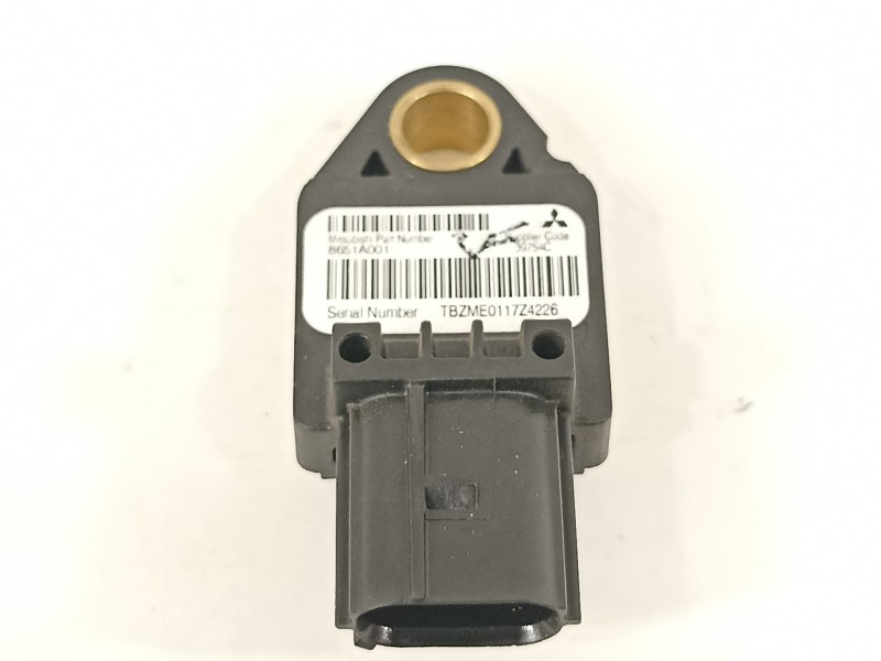 Recambio de sensor para citroën c-crosser xtr referencia OEM IAM 8651A001  
