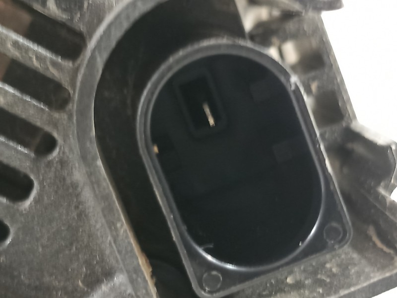 Recambio de alternador para seat arona xperience referencia OEM IAM 05E903026Q  