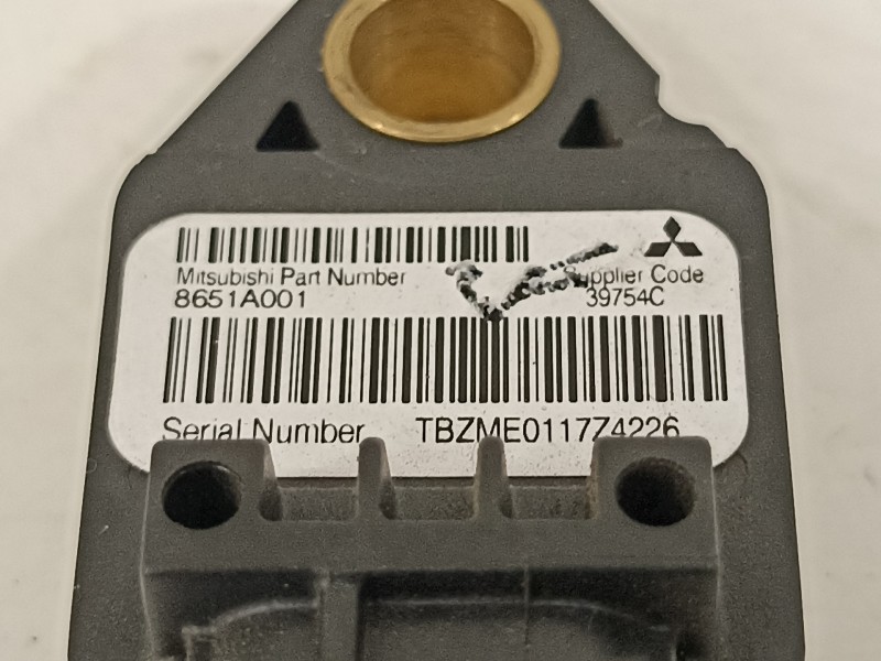 Recambio de sensor para citroën c-crosser xtr referencia OEM IAM 8651A001  