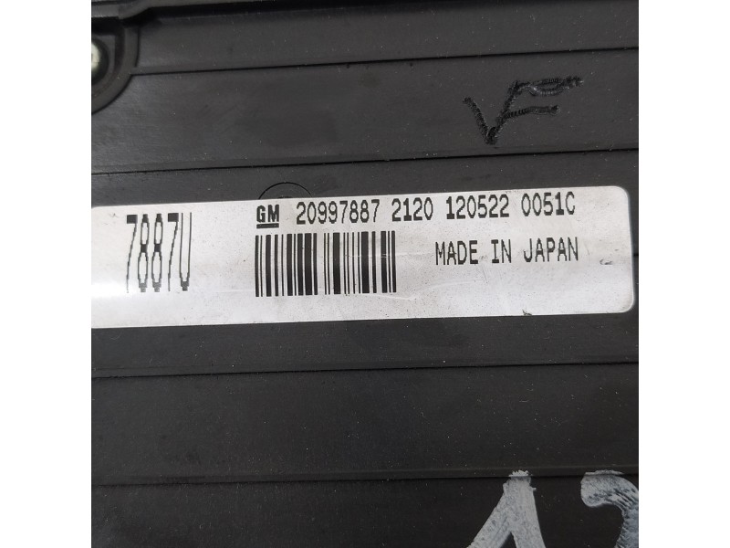 Recambio de mando multifuncion para opel insignia sports tourer sportive 4x4 referencia OEM IAM 20997887  