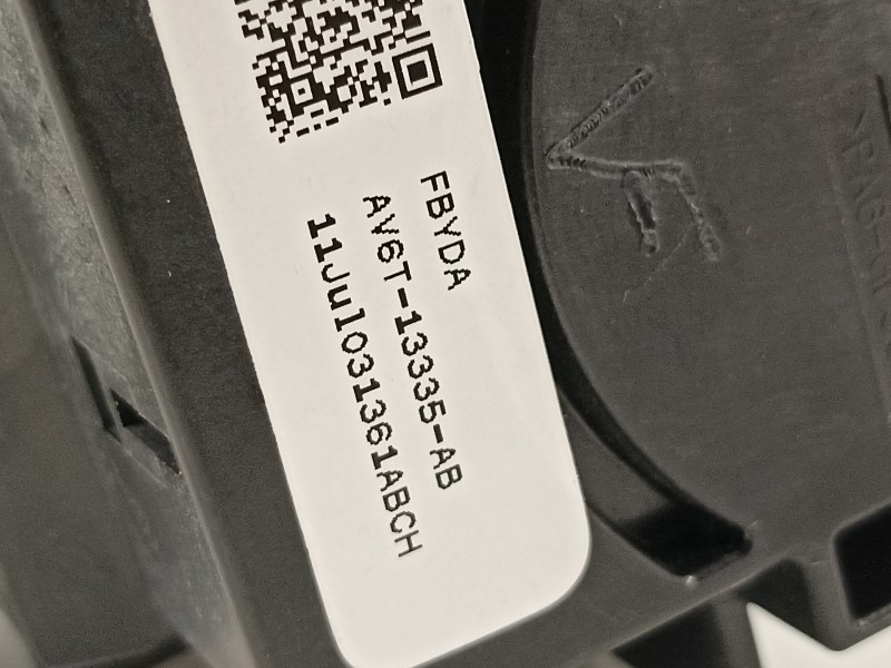 Recambio de mando intermitentes para ford c-max titanium referencia OEM IAM AV6T13335AB  