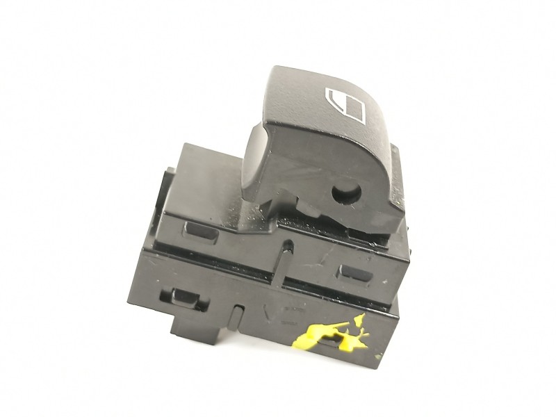 Recambio de mando elevalunas delantero derecho para bmw x2 (f39) sdrive18d referencia OEM IAM 61319208107  