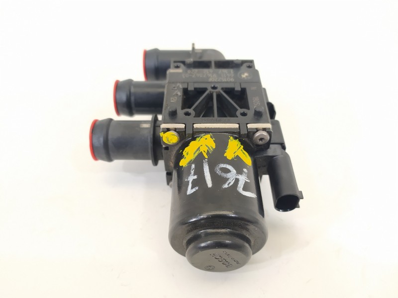 Recambio de bomba agua para mini countryman (f60) cooper s e all4 referencia OEM IAM 9015220F 6411914734703 