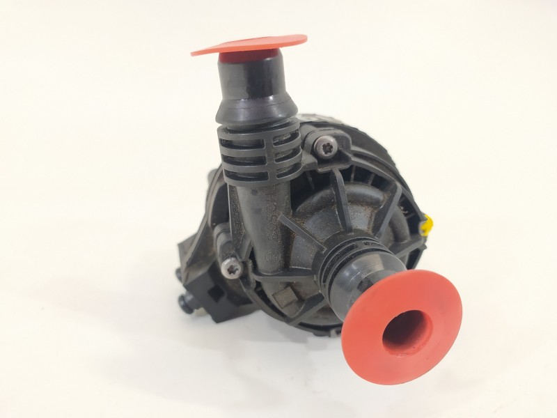 Recambio de bomba agua para mini countryman (f60) cooper s e all4 referencia OEM IAM 867988501  