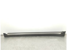 Recambio de faldon lateral para kia sportage gt line 2wd referencia OEM IAM 87753  