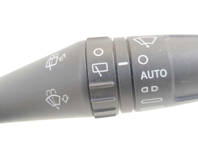 Recambio de mando luces para alfa romeo giulietta (191) sprint referencia OEM IAM 28408648  