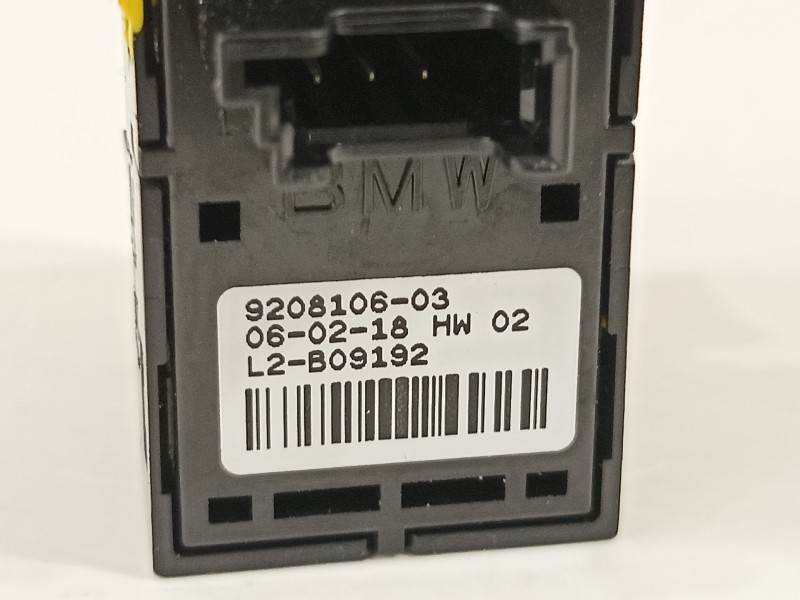 Recambio de mando elevalunas trasero derecho para bmw x2 (f39) sdrive18d referencia OEM IAM 61319208106  