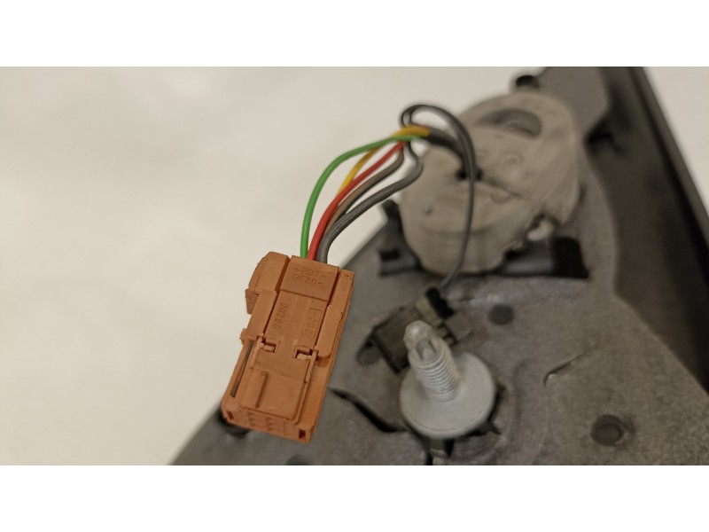 Recambio de retrovisor derecho para citroën c-elysée feel referencia OEM IAM 1609064480  