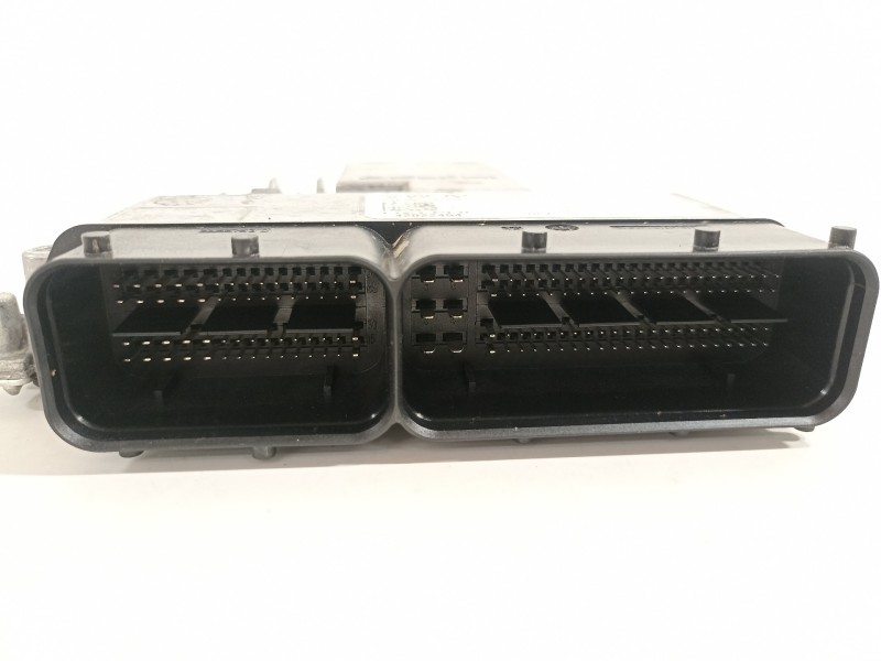 Recambio de centralita motor uce para seat arona xperience referencia OEM IAM 05C907394D  