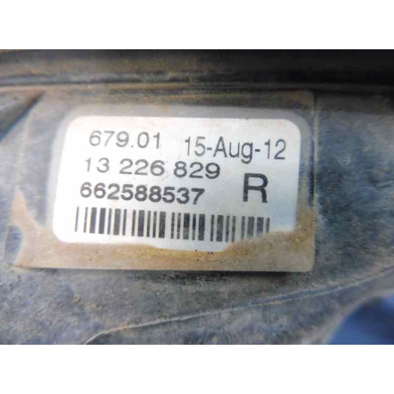 Recambio de faro antiniebla derecho para opel insignia sports tourer sportive 4x4 referencia OEM IAM 13226829 662588537 