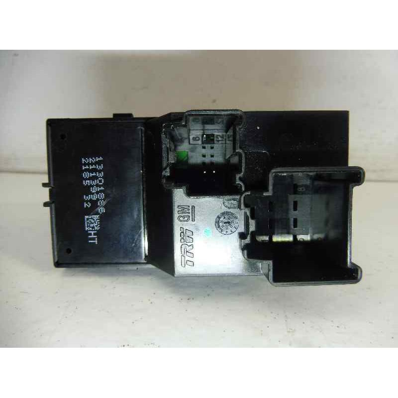 Recambio de mando elevalunas delantero derecho para opel insignia sports tourer sportive 4x4 referencia OEM IAM 13301886  