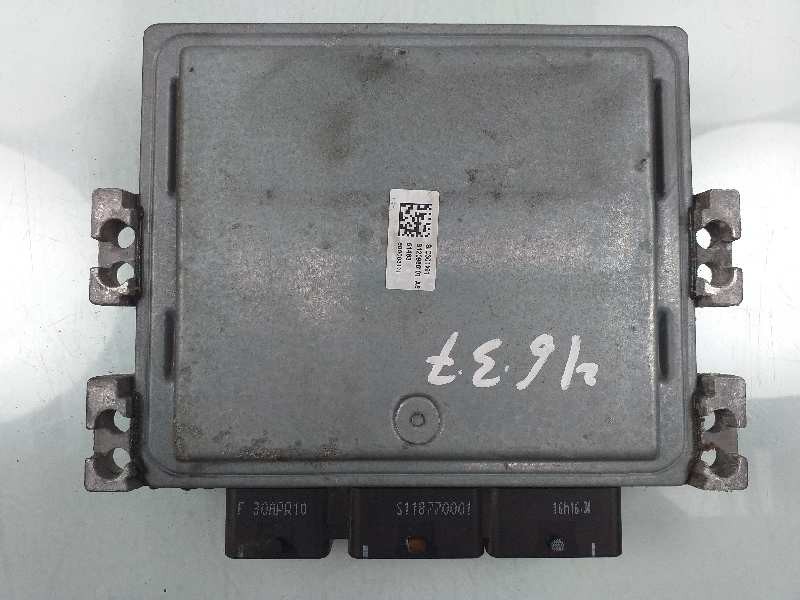 Recambio de centralita motor uce para renault laguna iii emotion referencia OEM IAM 8200981816 8200726923 S122326134A