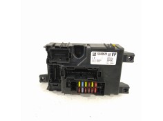 Recambio de caja reles / fusibles para opel corsa d cmon referencia OEM IAM 13320629  