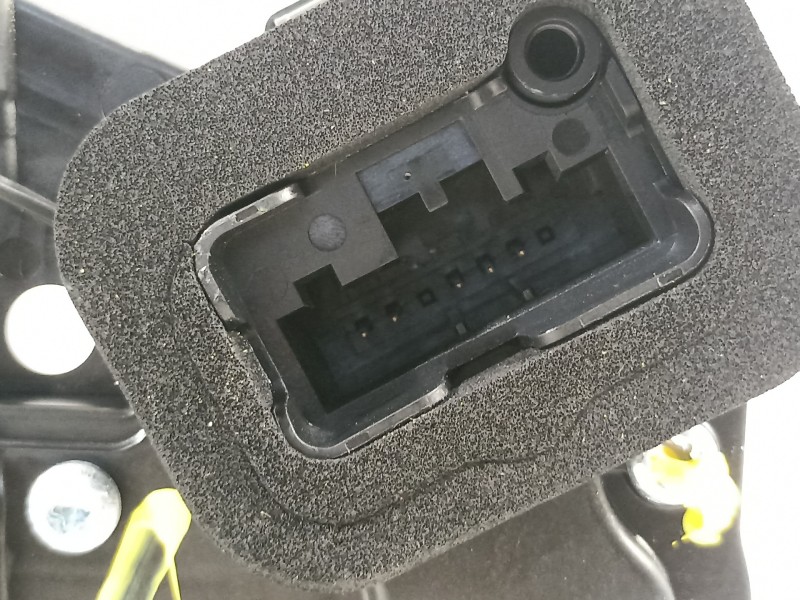 Recambio de cerradura puerta delantera derecha para seat arona xperience referencia OEM IAM 10B837016B  