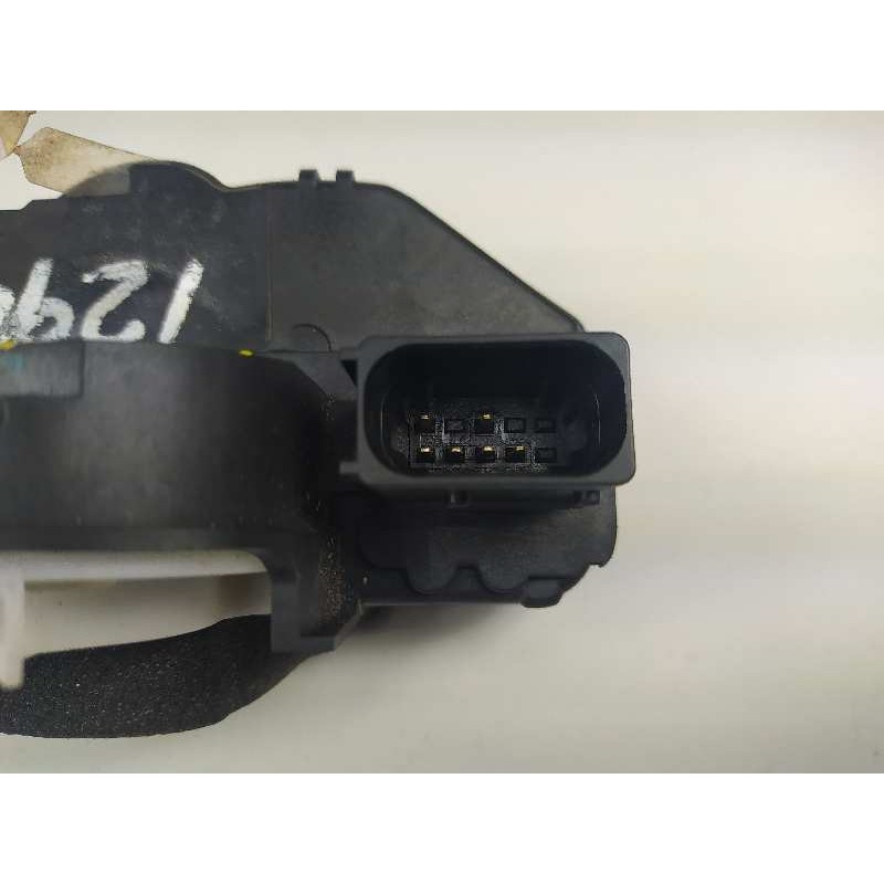 Recambio de cerradura puerta trasera derecha para opel insignia sports tourer sportive 4x4 referencia OEM IAM 13579566  