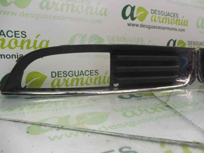 Recambio de rejilla paragolpes delantero para opel insignia sports tourer sportive 4x4 referencia OEM IAM   