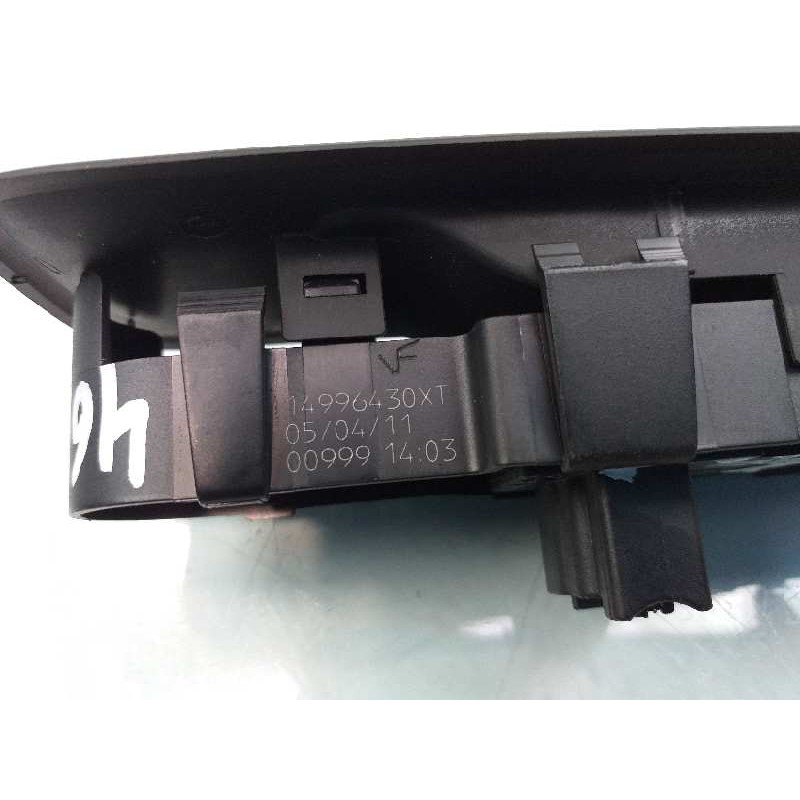 Recambio de mando elevalunas delantero derecho para citroën c8 2.0 hdi 160 exclusive referencia OEM IAM 14996430XT  