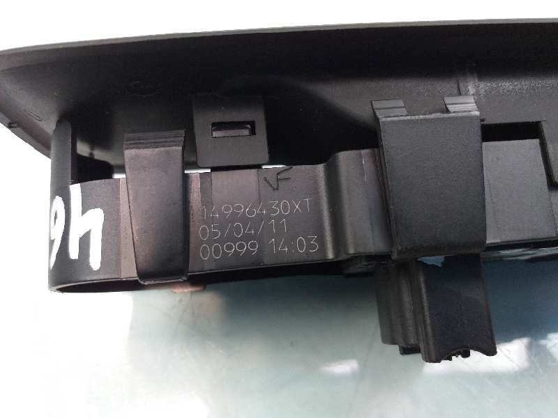Recambio de mando elevalunas delantero derecho para citroën c8 2.0 hdi 160 exclusive referencia OEM IAM 14996430XT  
