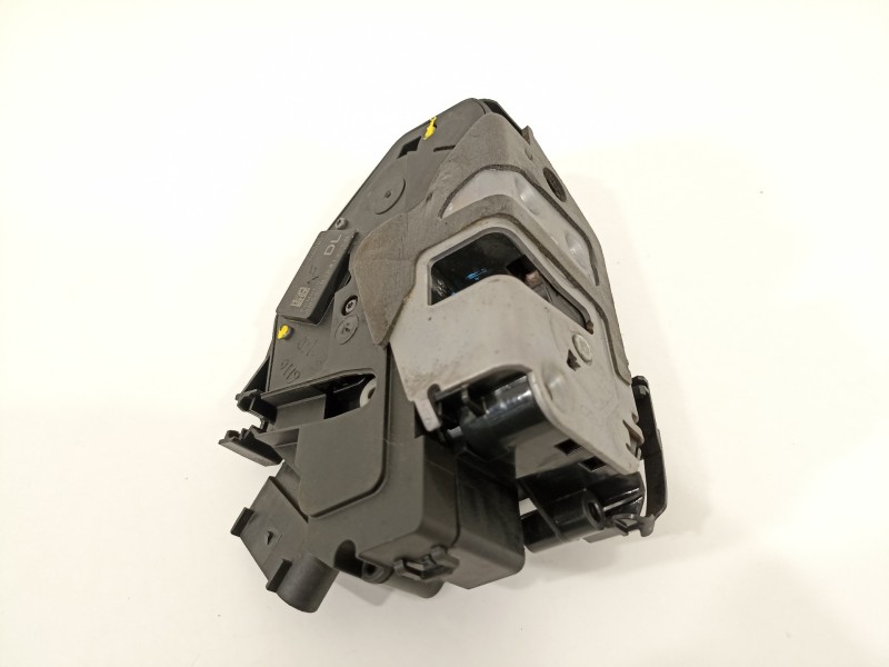Recambio de cerradura puerta trasera derecha para ford c-max titanium referencia OEM IAM 4M5AR26412CB  