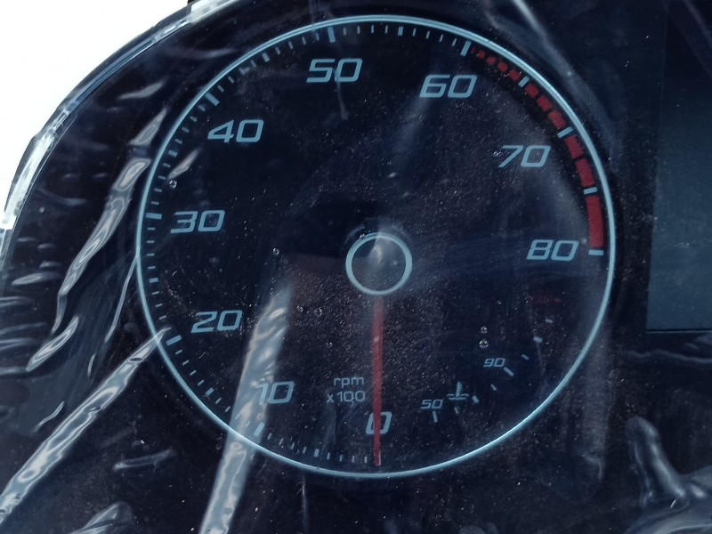 Recambio de cuadro instrumentos para seat arona xperience referencia OEM IAM 6F0920740D  