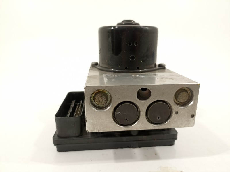 Recambio de abs para mercedes-benz clase c (w203) berlina 1.8 cat referencia OEM IAM A2034310812  