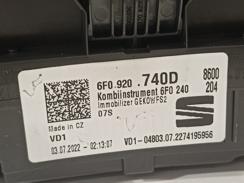 Recambio de cuadro instrumentos para seat arona xperience referencia OEM IAM 6F0920740D  