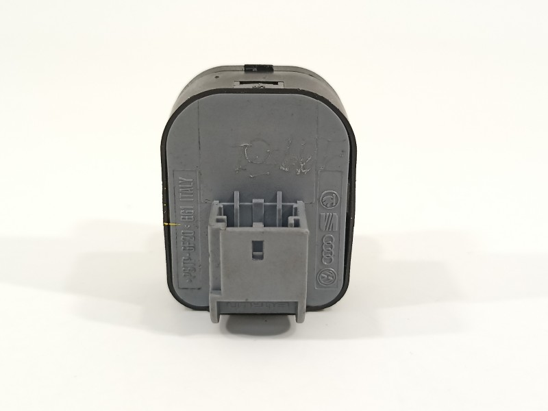 Recambio de mando retrovisor para audi a3 (8p) 2.0 tdi ambiente referencia OEM IAM 8E0959563  