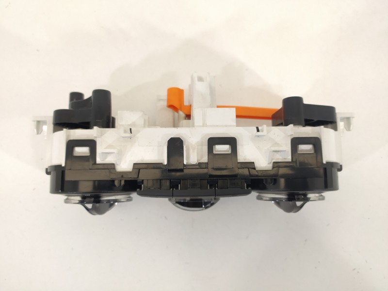 Recambio de mando calefaccion / aire acondicionado para peugeot 208 access referencia OEM IAM 96722483ZD T1013332G 