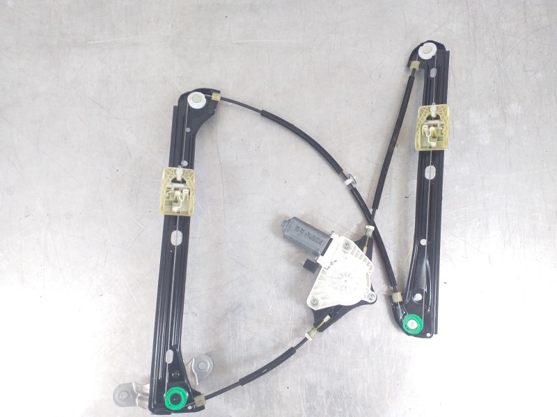 Recambio de elevalunas delantero izquierdo para volkswagen golf vii lim. (bq1) advance referencia OEM IAM 5G4837461H 5Q4959801B 