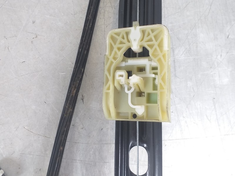 Recambio de elevalunas delantero izquierdo para volkswagen golf vii lim. (bq1) advance referencia OEM IAM 5G4837461H 5Q4959801B 