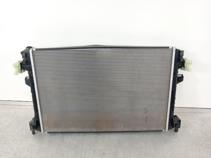 Recambio de radiador agua para seat arona xperience referencia OEM IAM 2Q0121253D  