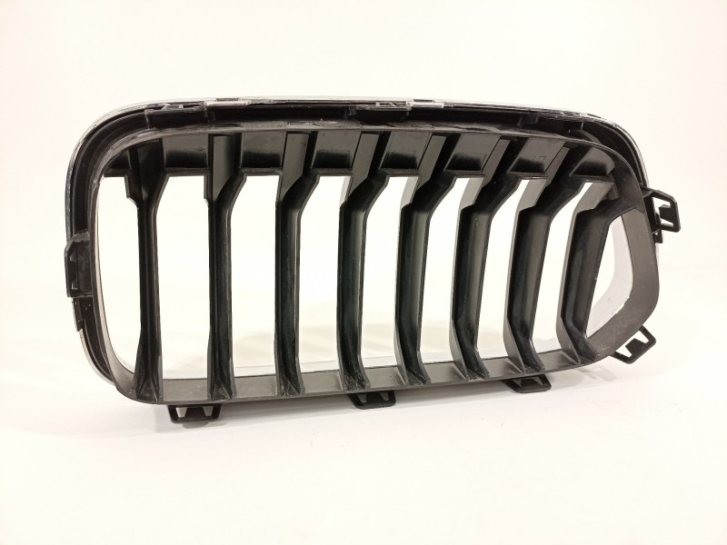 Recambio de rejilla delantera para bmw x2 (f39) sdrive18d referencia OEM IAM 51137424778  