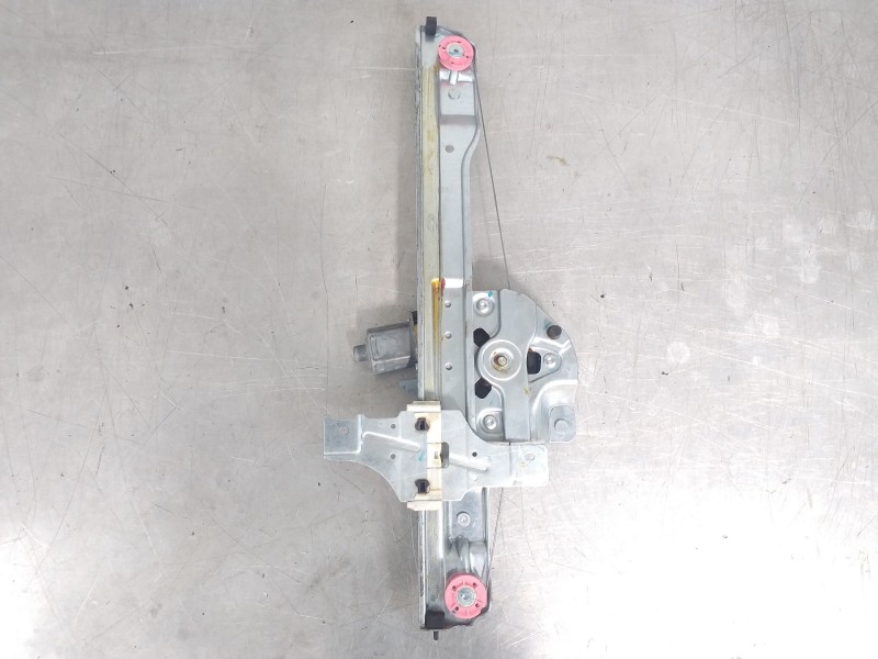 Recambio de elevalunas delantero derecho para peugeot 208 access referencia OEM IAM 9673154380 9674254380 0130822702