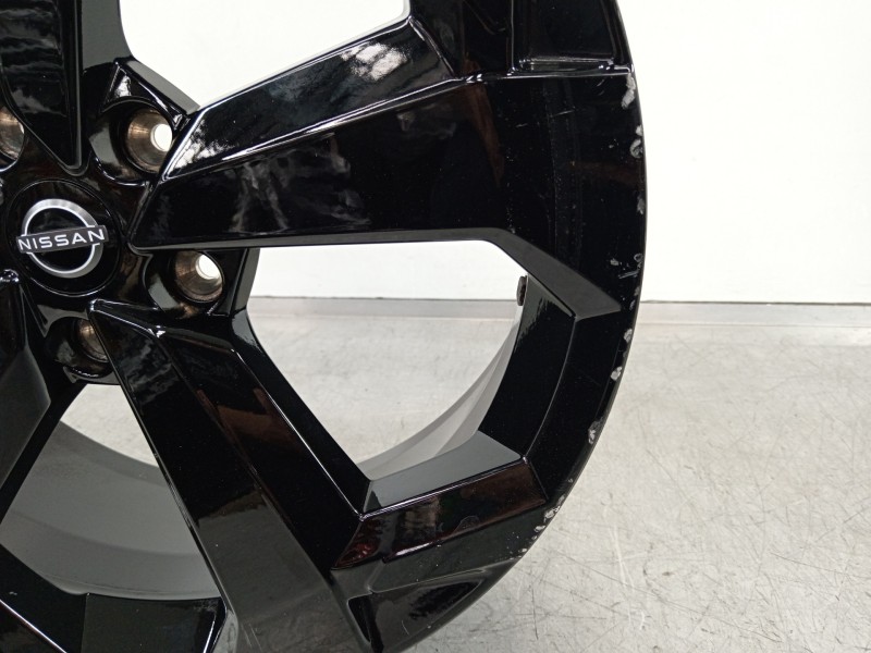 Recambio de llanta para nissan juke (f16) referencia OEM IAM R09901  