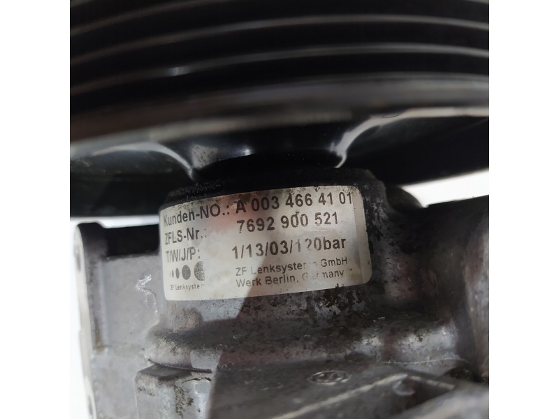 Recambio de bomba direccion para mercedes-benz clase c (w203) berlina 1.8 cat referencia OEM IAM A0034664101  
