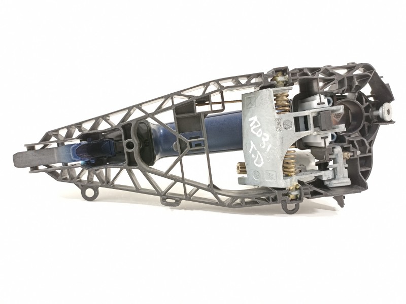 Recambio de maneta exterior trasera derecha para bmw x2 (f39) sdrive18d referencia OEM IAM 51217401210 51217396306 