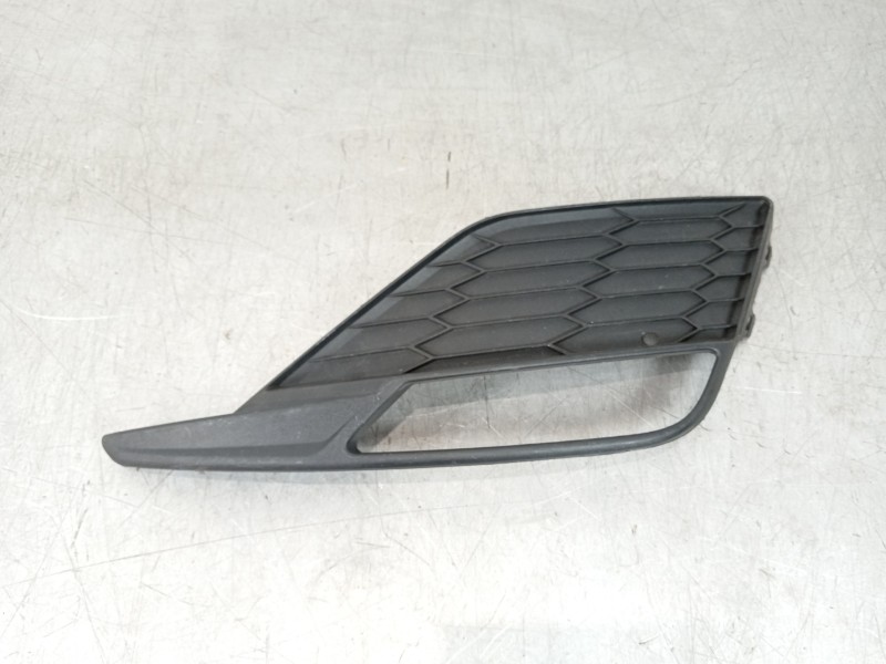 Recambio de rejilla paragolpes derecha para seat leon st (5f8) x-perience titan desert 4drive referencia OEM IAM 5F0853666H  
