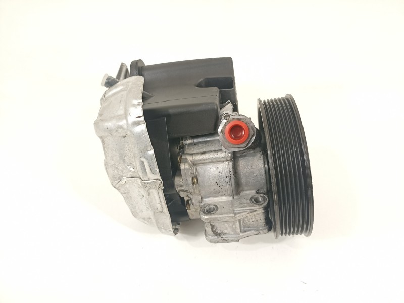 Recambio de bomba direccion para mercedes-benz clase c (w203) berlina 1.8 cat referencia OEM IAM A0034664101  